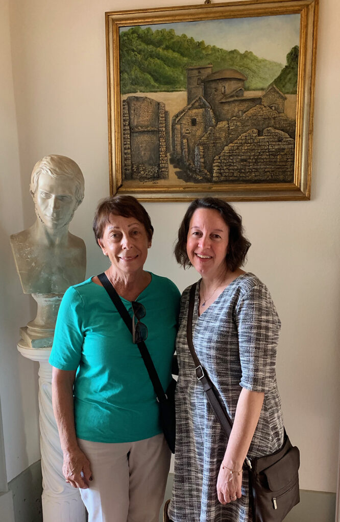 TravelingWithMyMomInItaly